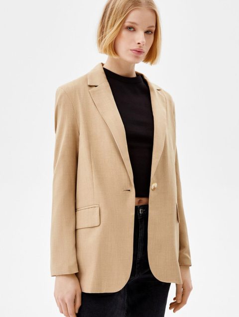 Feminine-cut Blazer