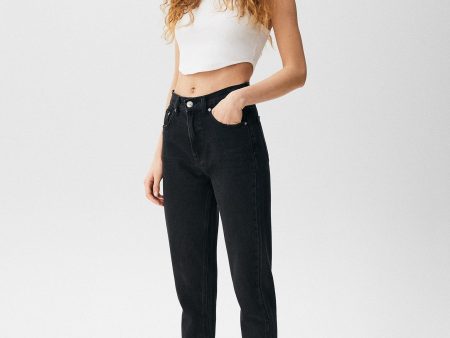 Basic Mom Jeans