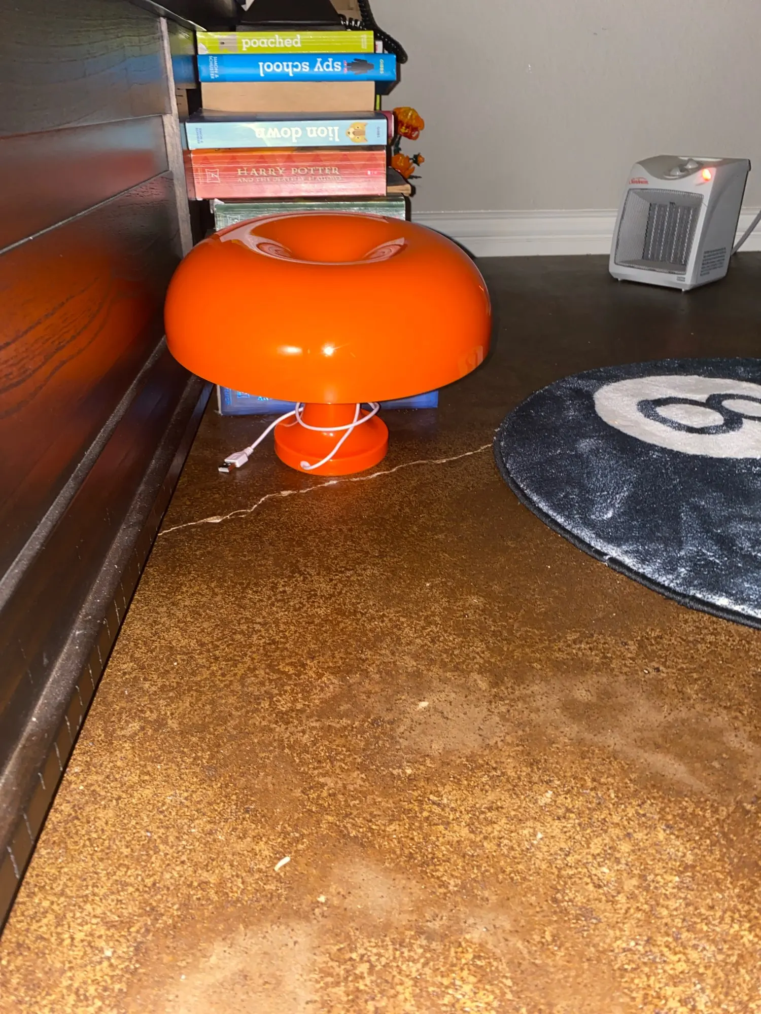 Classic Mushroom Table Lamp Modern Bauhaus Art Table Lamp Bedroom Bedside Lamp Danish Designer Orange Decorative Table Lamp photo review