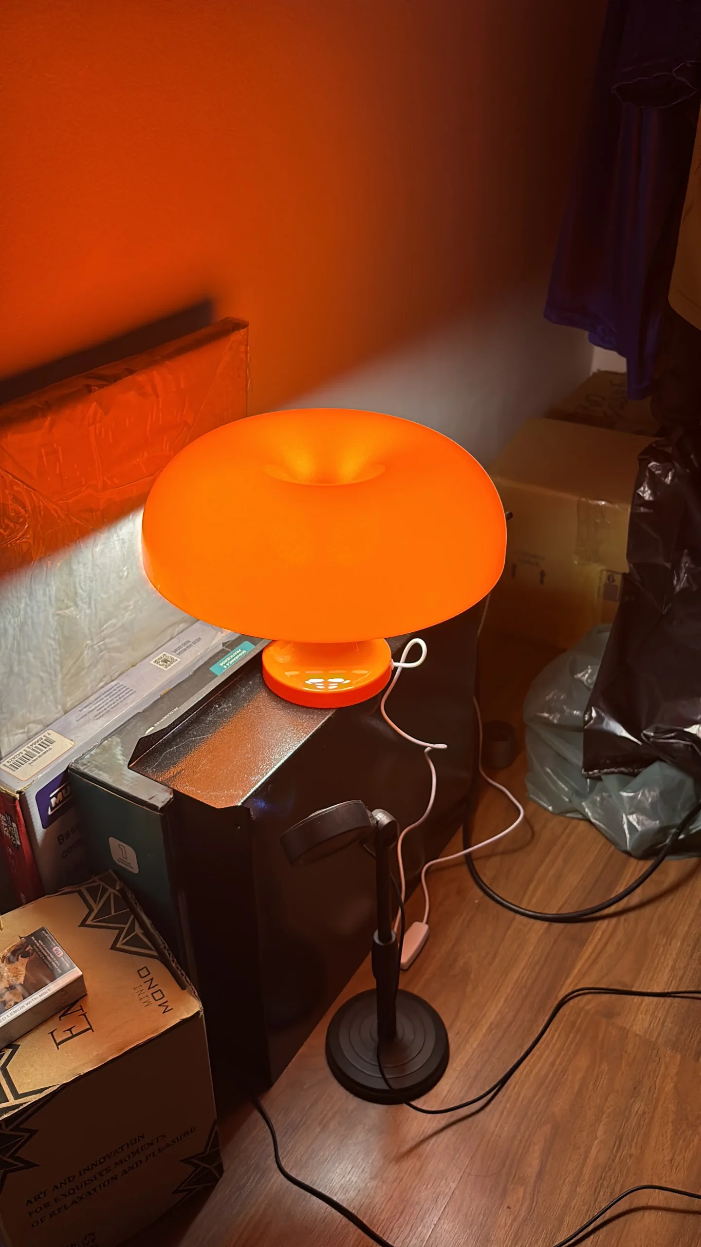 Classic Mushroom Table Lamp Modern Bauhaus Art Table Lamp Bedroom Bedside Lamp Danish Designer Orange Decorative Table Lamp photo review