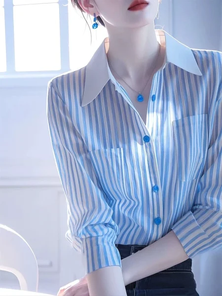 Korean super beautiful and unique beautiful blue and white striped Polo collar shirt for women in 2025 new style for women light luxury high-end