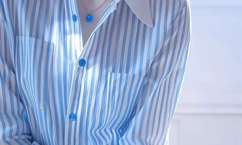 Korean super beautiful and unique beautiful blue and white striped Polo collar shirt for women in 2025 new style for women light luxury high-end - Image 4