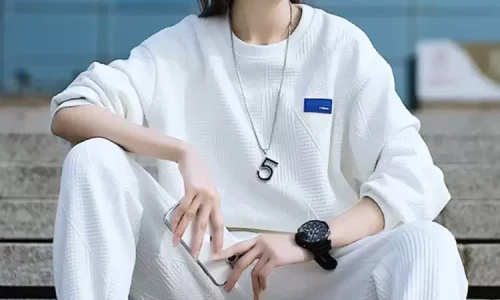 2025 Spring and Autumn New Women's Loose Casual Sportswear Set High-end Fashionable Sweater Reducing Sweater Two-piece Set - Image 5