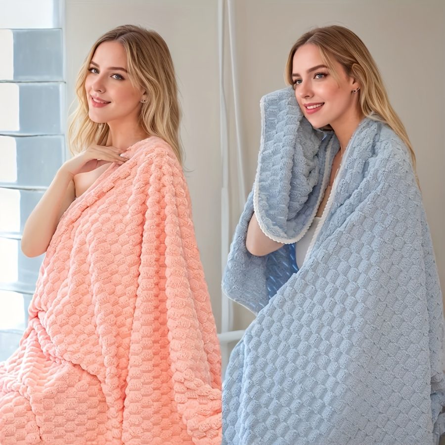 Pack Of 4 Waffled Super Soft Bath Towels - Super Absorbent Quick-Drying Microfiber Towels for Adults - 80% Polyester, 20% Polyamide - Suitable for Spa, Fitness, Travel & Everyday Use - Perfect Gift for Home & Gym - Image 4